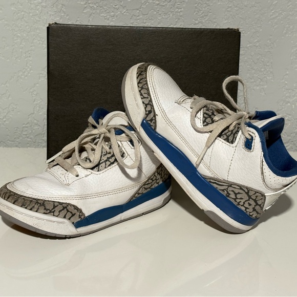 Jordan 3 Retro Wizards (TD) Size 10C - Picture 5 of 8